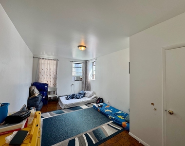 301 East 110th Street - Photo Thumbnail 8