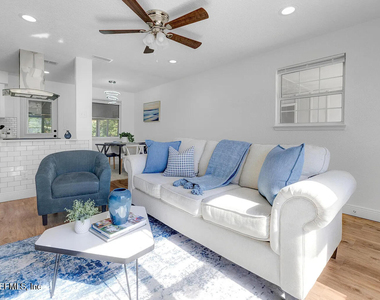 7219 Stonehurst Road N - Photo Thumbnail 2