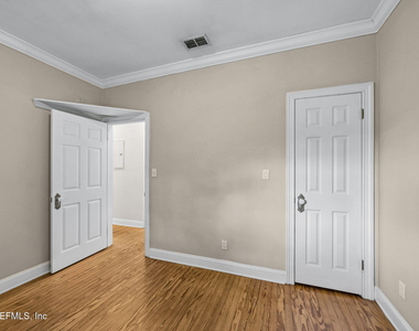 3643 Herschel Street - Photo Thumbnail 18