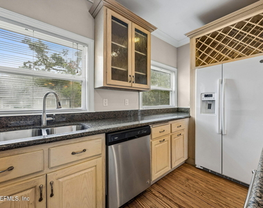 3643 Herschel Street - Photo Thumbnail 10