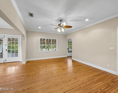 3643 Herschel Street - Photo Thumbnail 6