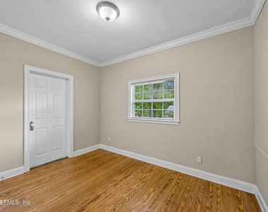 3643 Herschel Street - Photo Thumbnail 17