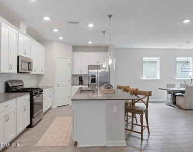 75457 Banyan Way - Photo Thumbnail 10