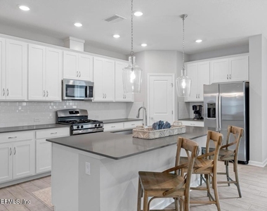 75457 Banyan Way - Photo Thumbnail 11