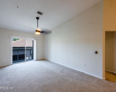 9505 Armelle Way - Photo Thumbnail 17
