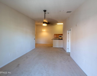 9505 Armelle Way - Photo Thumbnail 21