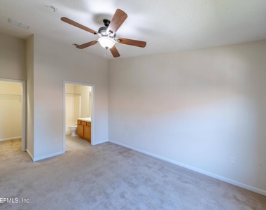 9505 Armelle Way - Photo Thumbnail 23