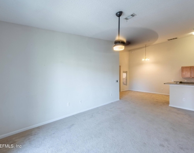 9505 Armelle Way - Photo Thumbnail 18