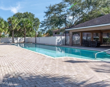 9505 Armelle Way - Photo Thumbnail 33