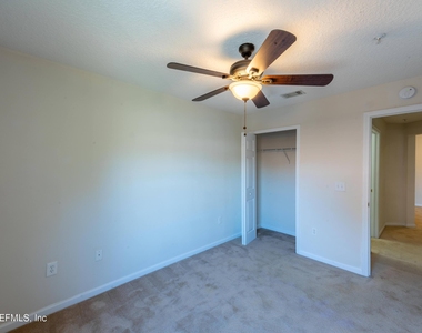 9505 Armelle Way - Photo Thumbnail 31