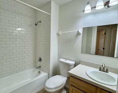 12288 Harbor Winds Drive N - Photo Thumbnail 17