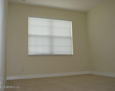 539 Hedgewood Drive - Photo Thumbnail 18
