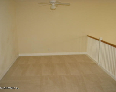 539 Hedgewood Drive - Photo Thumbnail 12