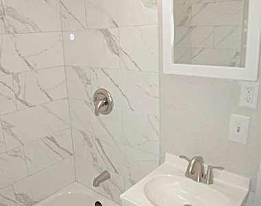 2947 W 45th Street - Photo Thumbnail 37