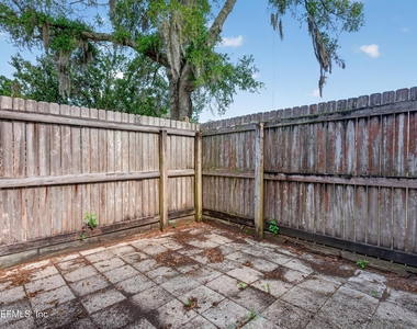 1964 Oak Twist Ct Court - Photo Thumbnail 29