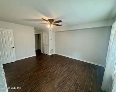 707 Rainer Road - Photo Thumbnail 1