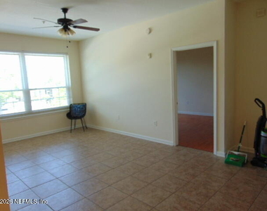 7990 Baymeadows Road E - Photo Thumbnail 17