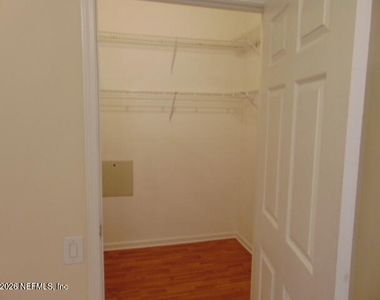 7990 Baymeadows Road E - Photo Thumbnail 18