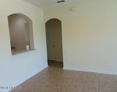 7990 Baymeadows Road E - Photo Thumbnail 10
