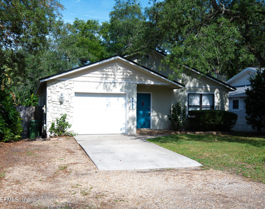 1155 19th Street N - Photo Thumbnail 2