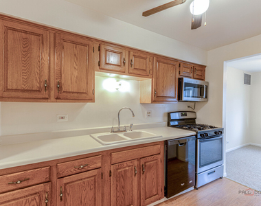 3004 Roberts Drive - Photo Thumbnail 14