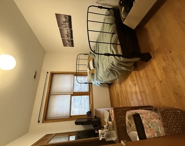 4103 N Kenmore Avenue - Photo Thumbnail 5