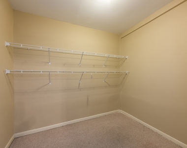 4244 W Wrightwood Avenue - Photo Thumbnail 4