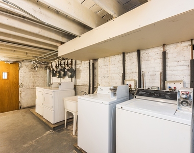 4244 W Wrightwood Avenue - Photo Thumbnail 7