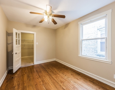 4244 W Wrightwood Avenue - Photo Thumbnail 3