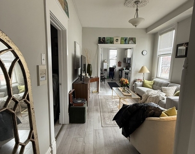 1653 N Halsted Street - Photo Thumbnail 1