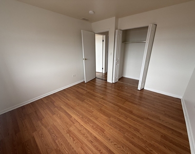 2300 N Harlem Avenue - Photo Thumbnail 11