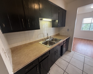 2300 N Harlem Avenue - Photo Thumbnail 6