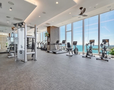 363 E Wacker Drive - Photo Thumbnail 15