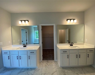 5037 Silver Fox Trail - Photo Thumbnail 20