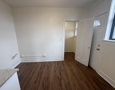 7353 N Damen Avenue - Photo Thumbnail 21
