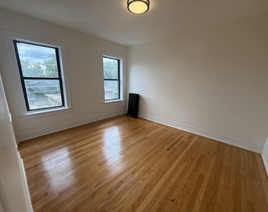 7353 N Damen Avenue - Photo Thumbnail 17