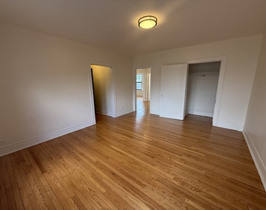 7353 N Damen Avenue - Photo Thumbnail 13