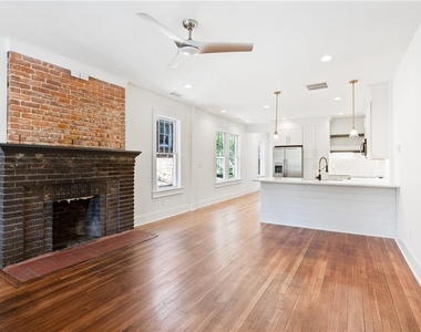 512 Ralph Mcgill Boulevard Ne - Photo Thumbnail 1
