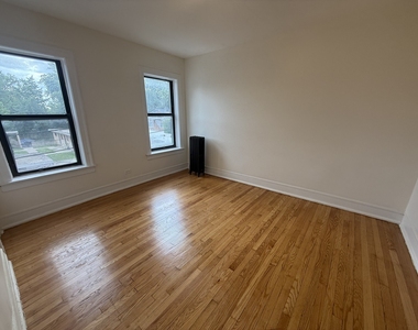 7353 N Damen Avenue - Photo Thumbnail 19