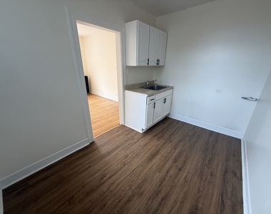 7353 N Damen Avenue - Photo Thumbnail 20