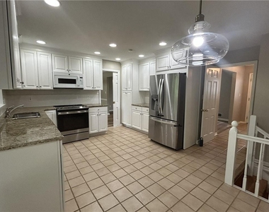 2271 Fox Hound Parkway - Photo Thumbnail 17