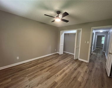 2271 Fox Hound Parkway - Photo Thumbnail 18