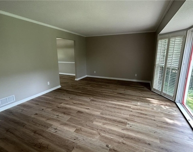 2271 Fox Hound Parkway - Photo Thumbnail 5