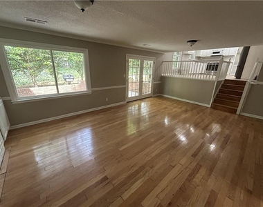 2271 Fox Hound Parkway - Photo Thumbnail 12