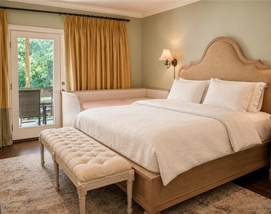 340 Nell Court - Photo Thumbnail 8