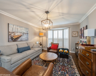 445 Blue Ash Drive - Photo Thumbnail 2