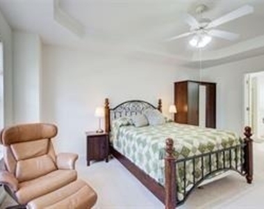 1236 Wetlands Court - Photo Thumbnail 12