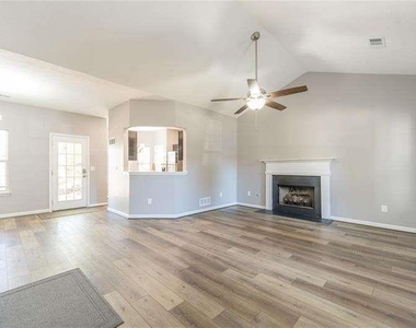 2716 Lake Park Ridge - Photo Thumbnail 5
