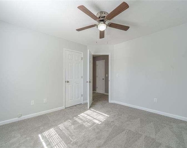 2716 Lake Park Ridge - Photo Thumbnail 34