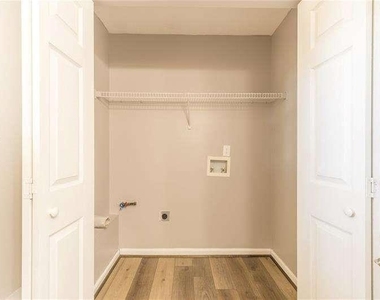 2716 Lake Park Ridge - Photo Thumbnail 17